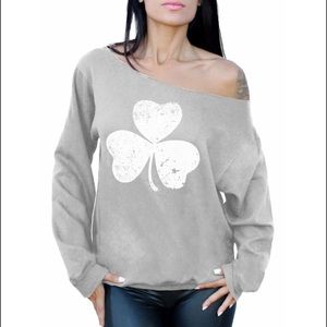 🍀 Off The Shoulder Clover Sweater 🍀